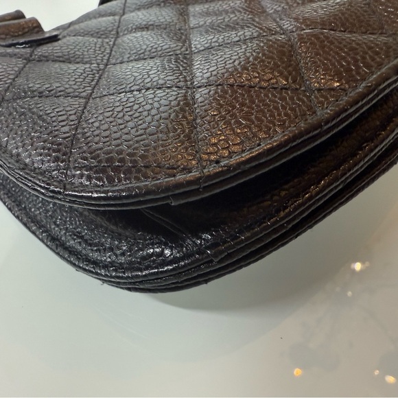 Vintage Chanel Caviar Leather Black Quilted Belt Pouch with Gold Plated Hardware - Picture 3 of 16